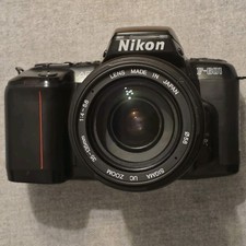 Nikon F-601 AF mit