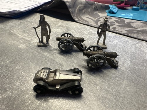 Figuren aus metall - figuren,