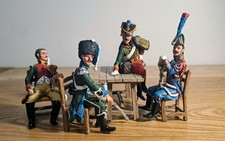 King And Country Napoleonische Kriege 4 Figuren Soldaten + Tisch mit Stühlen