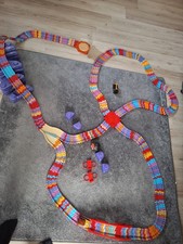 Carrera STRAX Konvolut Bahn Weiche Brücke Umdreher Felsen Autos Kreuzung 