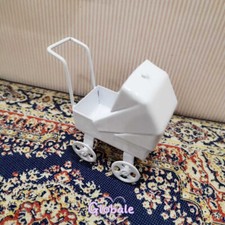 Maßstab 1:24 Puppenhaus