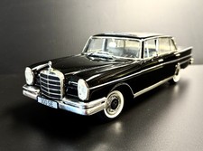 1965 Mercedes Benz 300SE Sedan