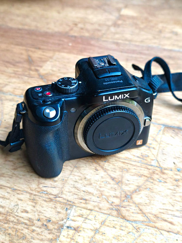 Panasonic lumix dmc 16mp - g, dmc-g5,