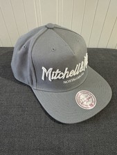 Mitchell & Ness Cap Grau Snapback – Nostalgia Co. Philadelphia - ungetragen!