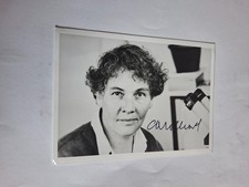 Bild Christine Nüsslein-Vollhardt (Nobelpreisträgerin) mit Autogramm - ORIGINAL