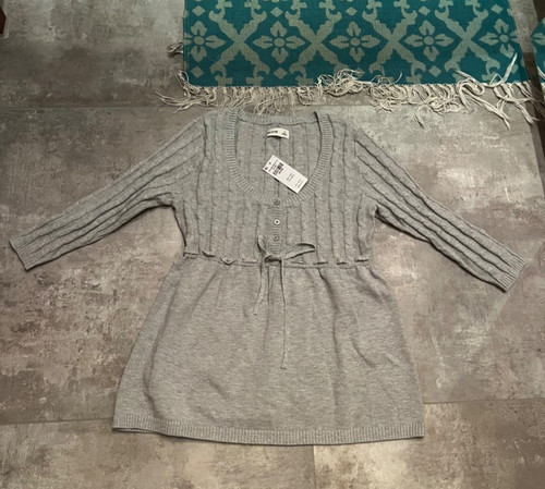 Hollister babydoll pullover