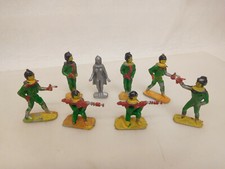 X-08020	Ältere 8 St