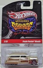 Hot Wheels 2010 - Larry's Garage 03/39 - Purple Passion Woodie 