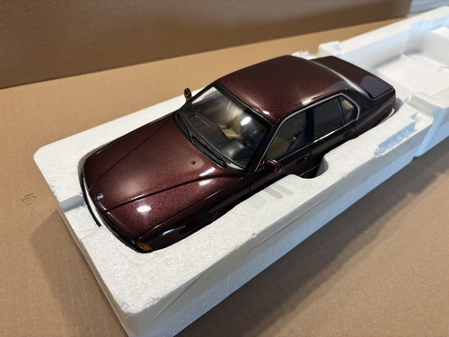 Bmw e32 730i minichamps 18 - bmw,