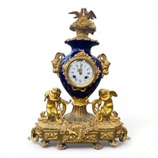 Rokoko Kamin uhr Pendule Tisch Uhr Bronze Vergoldet mit Porzellan Revision NEU