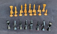Schachfiguren Set aus Holz  mit Aufbewarungsbox