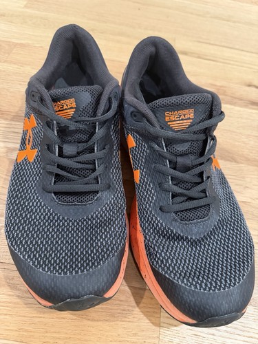 Under armour charged escape - under,