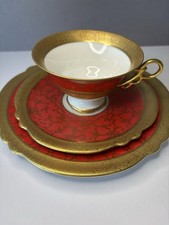 Henneberg Porzellan Sammelgedeck Sammeltasse  Golddekor DDR