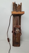 Upcycling- Wand-Leuchte: Holzfront mit Arbeitsleuchte  59x11,5cm