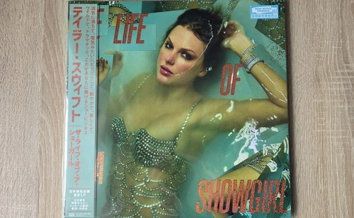 Taylor swift the life a - taylor,