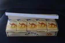 10 Leere Camel