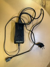 Motocaddy Lithium Ladegerät – OA Stecker – Golf Trolley Charger – Original