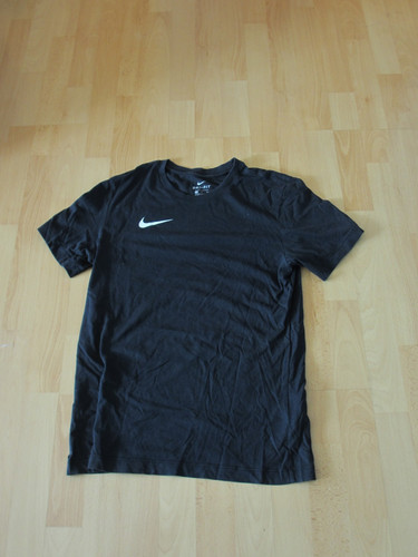 Schönes schwarzes shirt gr - t-shirt,