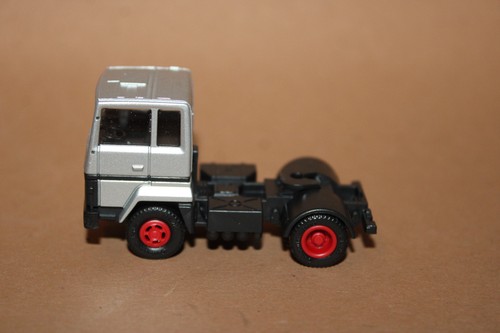 Herpa zugmaschine ford - herpa, 1:87