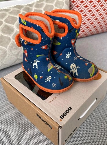 Bogs baby spaceman - bogs,