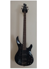 Yamaha TRBX 604 FM - 4-Saiter Bass aktiv