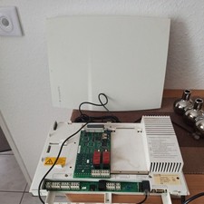 Telefonanlage T-Concept XI721. Grundeinheit und eine Zubehörplatine. 