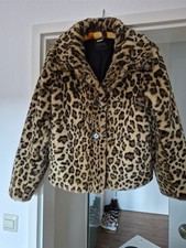 Guess Winterjacke kurz