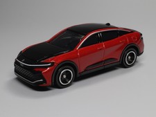 TOMICA No 072 - TOYOTA CROWN