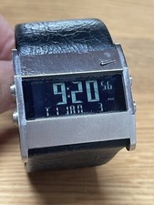 Seltene Digital Uhr der Nike Oregon Serie mit schwarzem Lederarmband aus den 90s