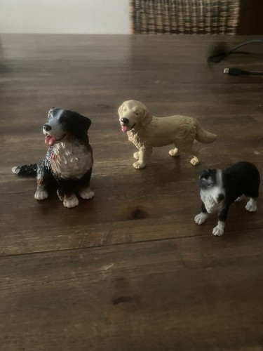 Schleich hunde im - 6€,,