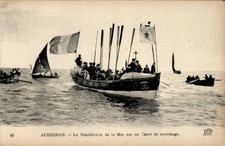 Ak Audierne Finistère, Benedikt der See, Rettungsboot, Flaggen,... - 4758342