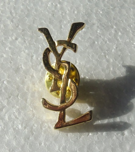 Yves saint laurent - yves, pin’s