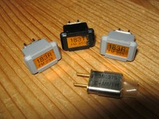 Quarzset  Graupner FM SSS Quarz 35 Mhz B  1 x Sender 3x Empfänger 183