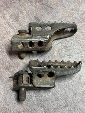 Yamaha DT 125 R Fussraste 3RM9