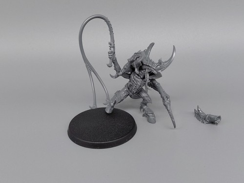 Tyranid prime with lash whip - prime,