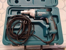 1285 Makita FS2500