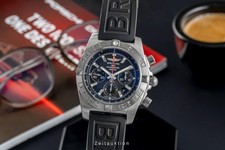 Breitling Chronomat 44 Flying