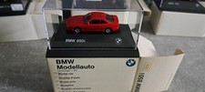 B32 1:87 Herpa Vitrine BMW 850i rot