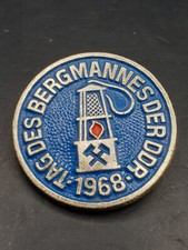 DDR Orden Abzeichen Tag des