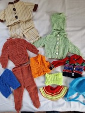 Puppenkleidung handgestrickt
