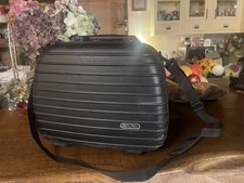 Rimowa Salsa Beauty Bag