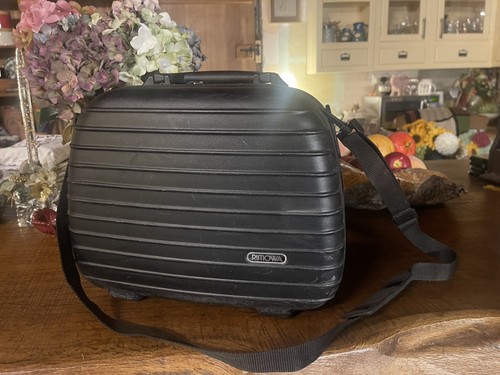 Rimowa salsa beauty bag - rimowa,