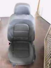 Fahrersitz  L mit Sitzheizung