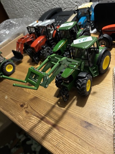 Siku farmer john deere - 1:32,