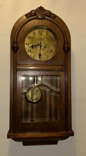 Seltene Wanduhr