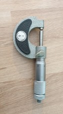 Mikrometer Mikrometerschraube Bügelmessschraube 0-25mm Suhl DDR 0,01mm Einheit