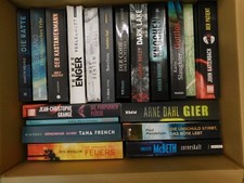 19 Bücher  Krimi Thriller