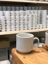 Seltmann Weiden1 x  Meran Becher mit Henkel Mainau uni weiß Henkelbecher Tasse 