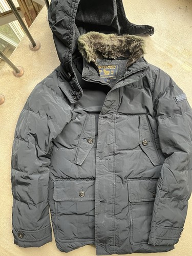 Woolrich dunkelblaue parka - woolrich,