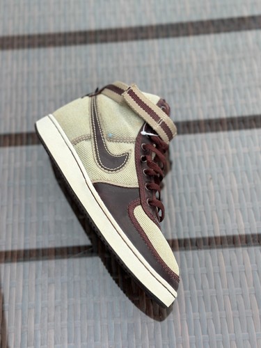 Sample one shoe nike - nike, vandal